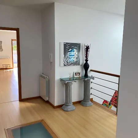 Villa Moderne In Aveiro Portugal